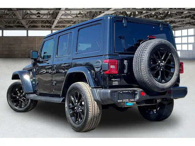 2023 Jeep Wrangler 4xe Sahara PHEV | Leather | Adv Safety | Alpi - Photo 12