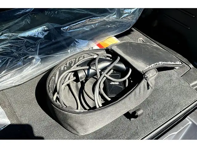 2023 Jeep Wrangler 4xe Sahara PHEV | Leather | Adv Safety | Alpi - Photo 16