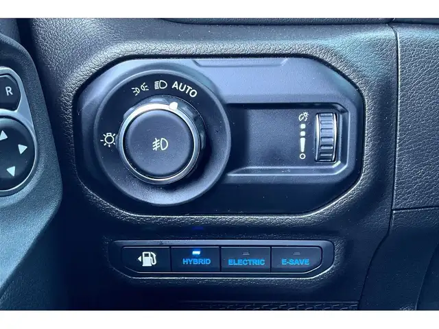 2023 Jeep Wrangler 4xe Sahara PHEV | Leather | Adv Safety | Alpi - Photo 22