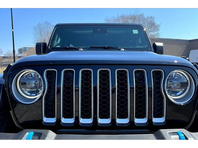 2023 Jeep Wrangler 4xe Sahara PHEV | Leather | Adv Safety | Alpi - Photo 29