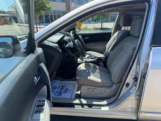 2013 Nissan Rogue SV - Photo 10