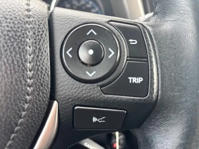 2017 Toyota RAV4 XLE AWD ONE OWNER- NO ACCIDENTS-WARRANTY INCL - Photo 17