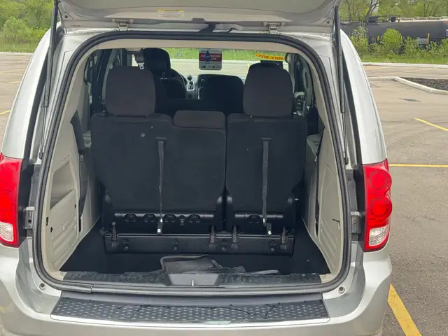 2012 Dodge Grand Caravan SE - Photo 7