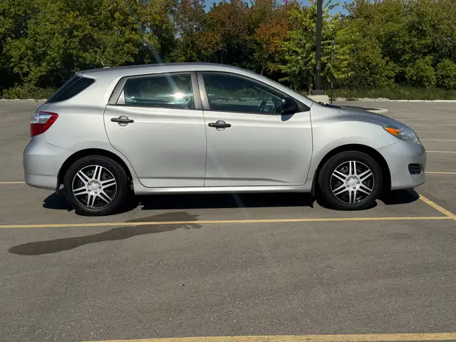 2012 Toyota Matrix MATRIX - Photo 10