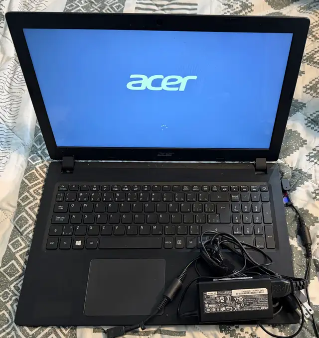 Acer laptop 1TB HDD 8GB DDR Ram - Photo 2