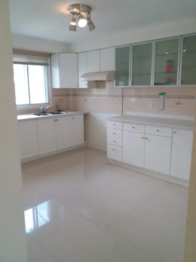 Grand 5 1/2 Villeray, maintenand ou Juillet - Photo 6