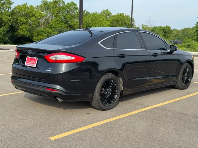 2013 Ford Fusion SE - Photo 7