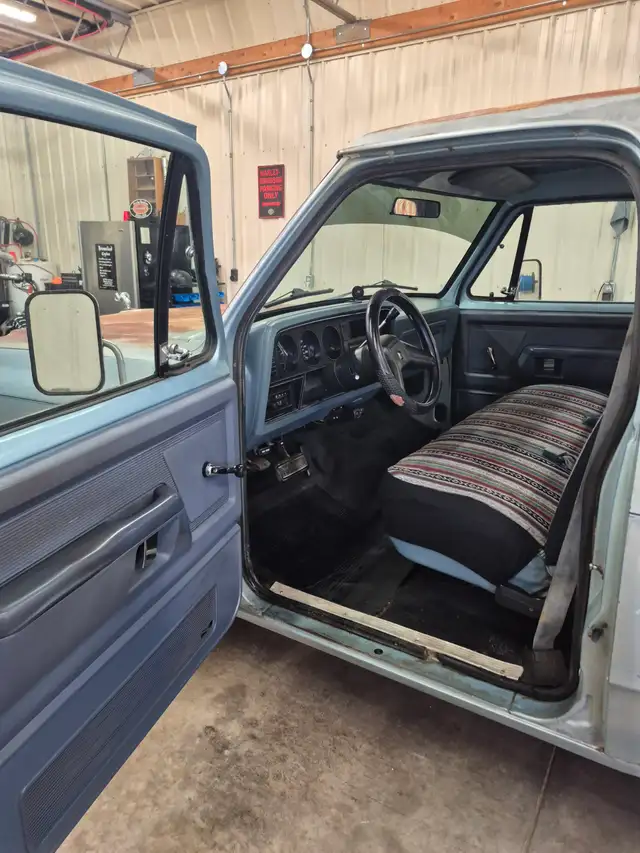 1984 dodge ram 150 - Photo 6