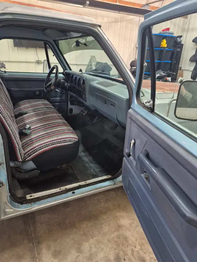 1984 dodge ram 150 - Photo 7