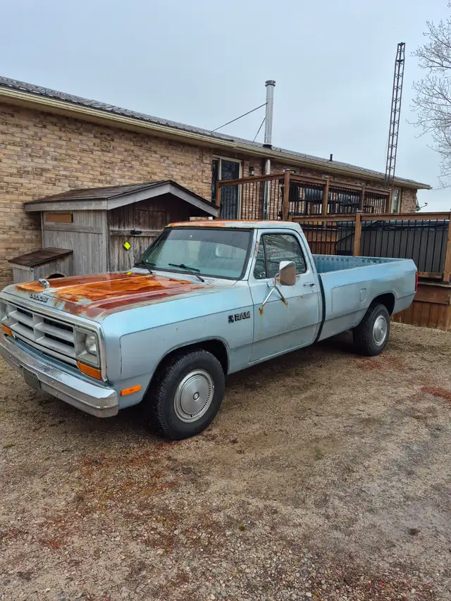 1984 dodge ram 150 - Photo 8