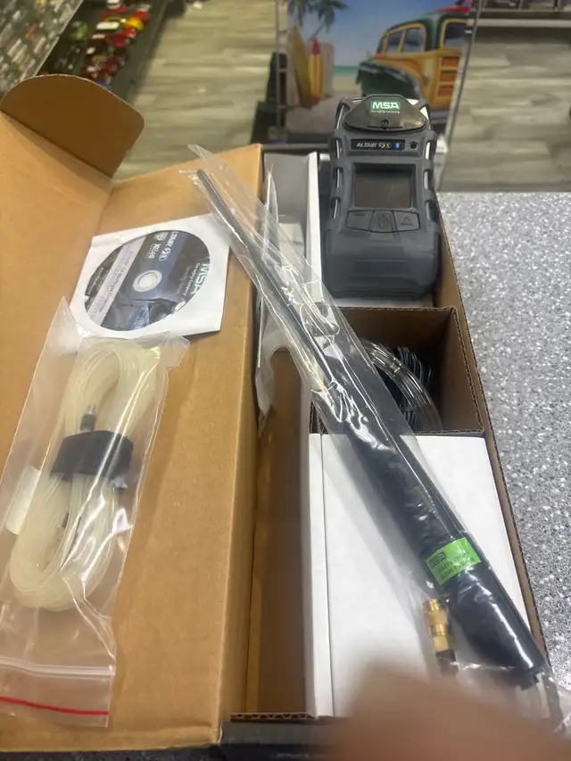 MSA Altair 5X Multi Gas Detector Kit Boxed - Photo 2