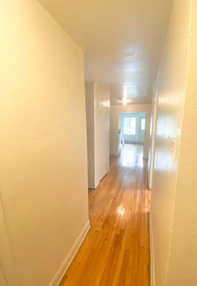 4 1/2 APARTMENT FOR RENT in Cote-des-Neiges, MONTREAL (available - Photo 5