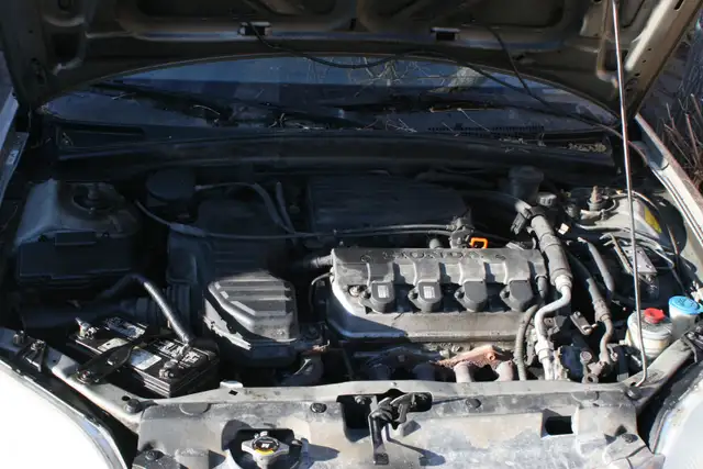 Honda Civic 2003 5-speed manual transmission see description - Photo 3