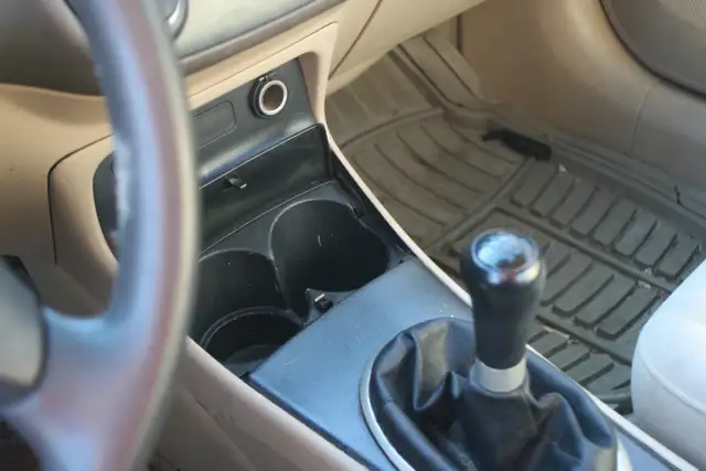 Honda Civic 2003 5-speed manual transmission see description - Photo 4