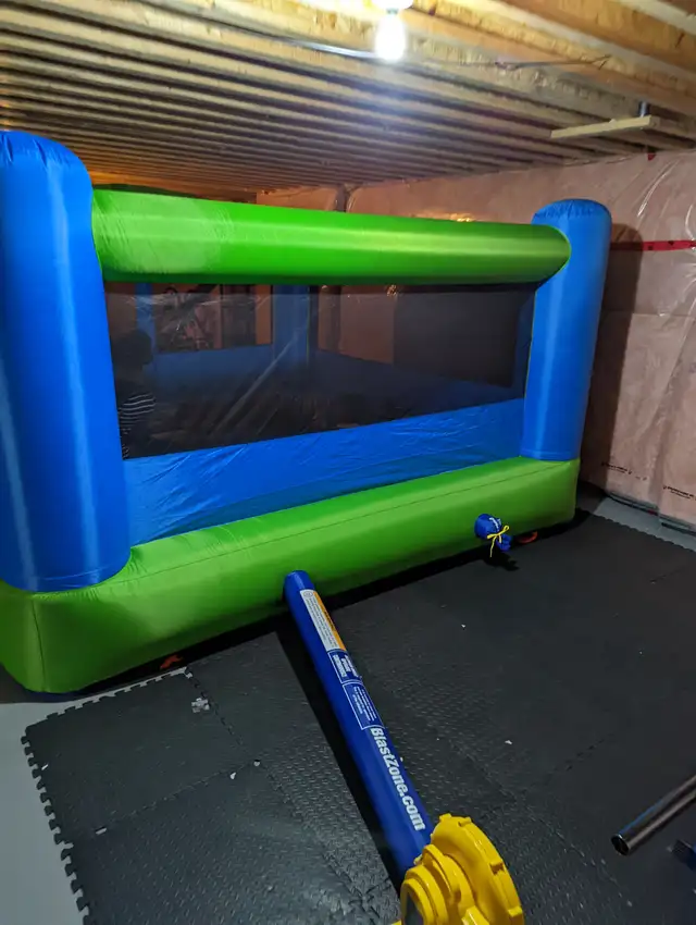 RENT: Giant Bouncy Castle for BIRTHDAY/PARTIES/EVENTS - Photo 4