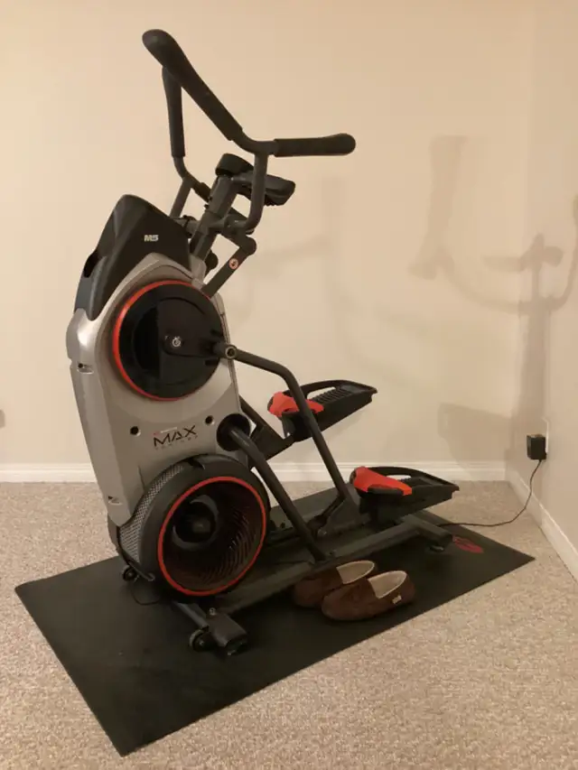 BOWFLEX ELIPTICAL TRAINER FOR SALE