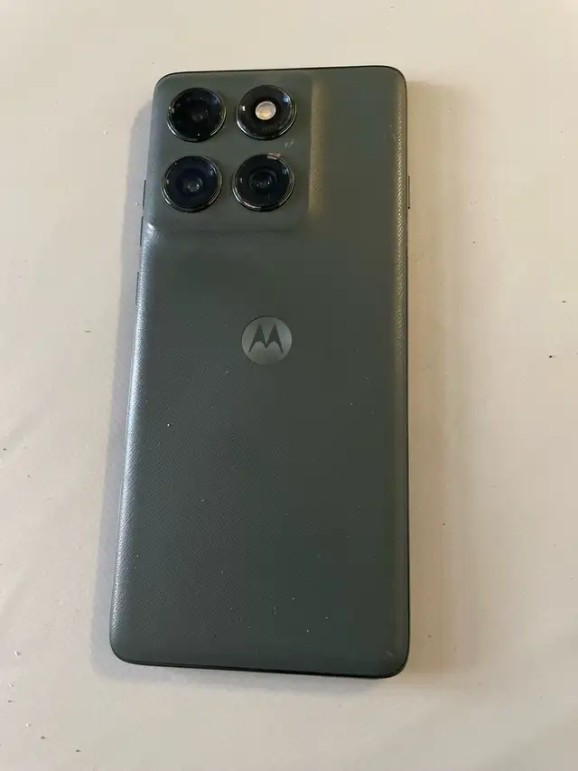 2025 Motorola edge - Photo 5