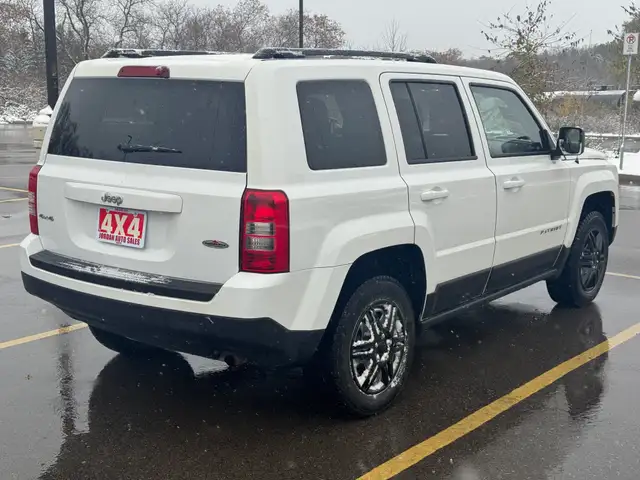 2014 Jeep Patriot North 4X4 - Photo 9