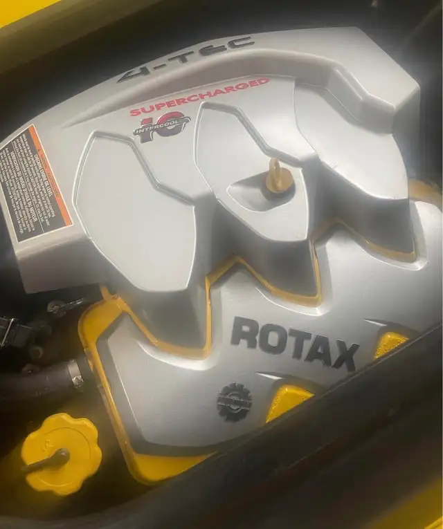 2004 Seadoo RXP 215 HP - Photo 8