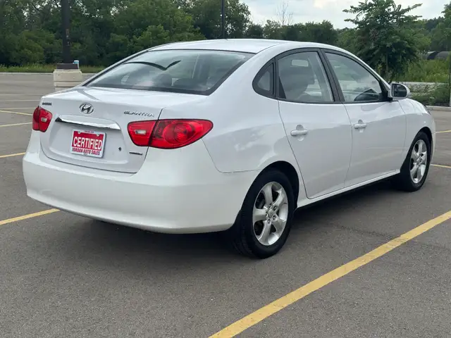 2010 Hyundai Elantra Limited - Photo 8