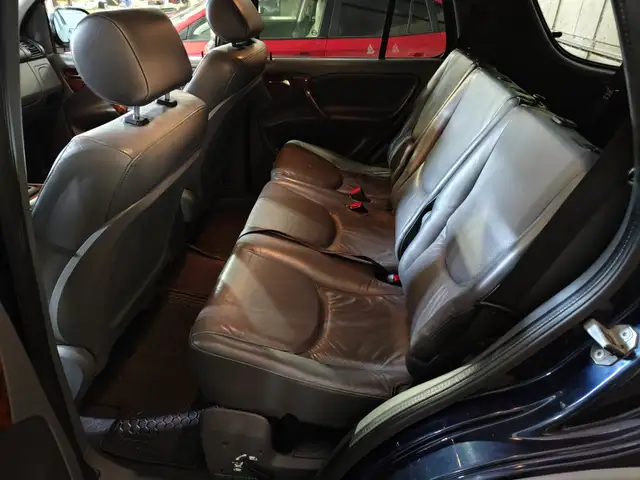 1999 Mercedes Benz ML 320 - Photo 6
