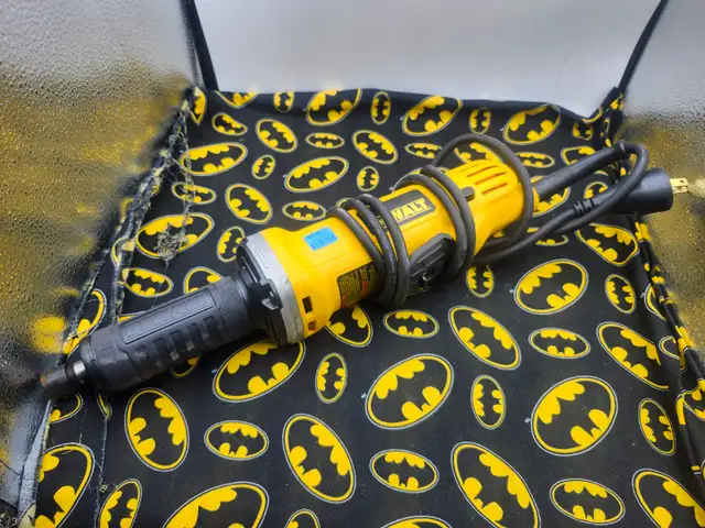 DeWalt DWE4887 Corded 1-1/2-In (40mm) Die Grinder (#18970-1)