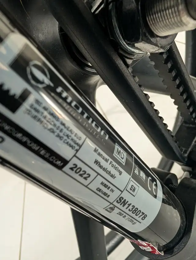 Helio C2 Carbon Fiber Ultra-Lightweight Wheelchair - 16' x 18' - Photo 5