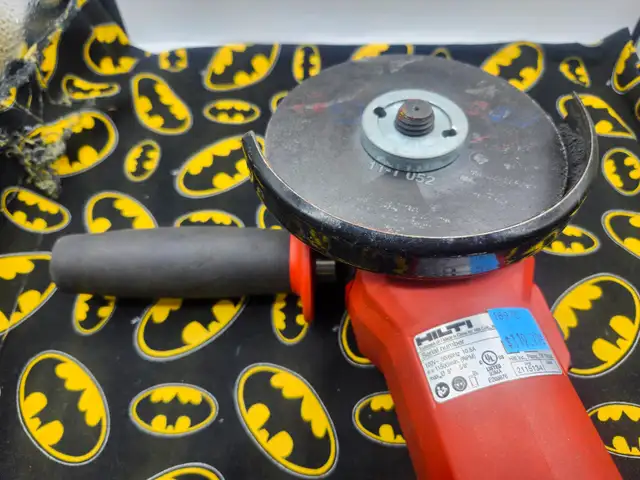 Hilti AG-500-11S Corded 4.5' to 5' Angle Grinder (#18790-2) - Photo 7