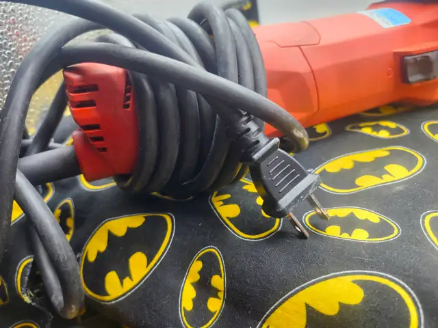 Hilti AG-500-11S Corded 4.5' to 5' Angle Grinder (#18790-2) - Photo 8