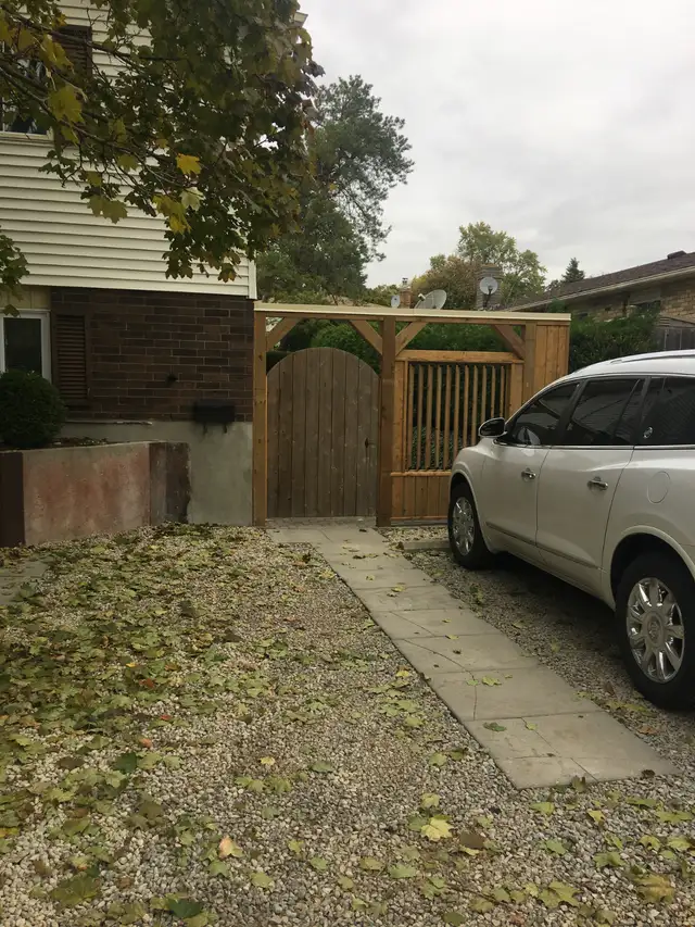 Two bedroom plus office for rent Simcoe - Photo 2