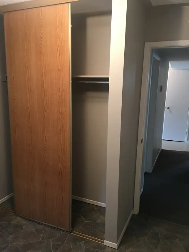 Two bedroom plus office for rent Simcoe - Photo 10