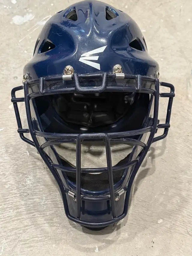 Easton Youth Bat Catcher’s Set - Photo 6