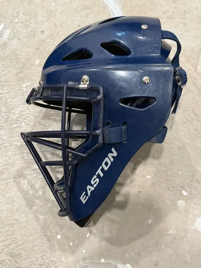 Easton Youth Bat Catcher’s Set - Photo 7