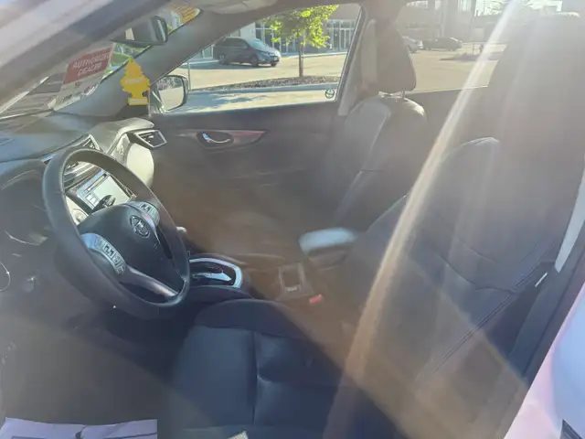 2015 Nissan Rogue SL AWD - Photo 14