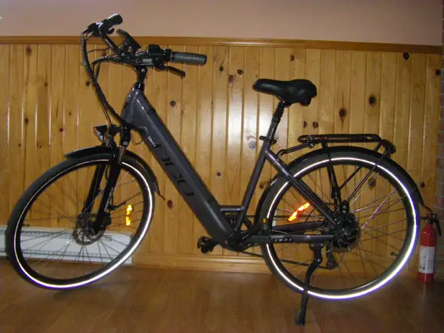 A vendre vélo électrique DCO Libert-é