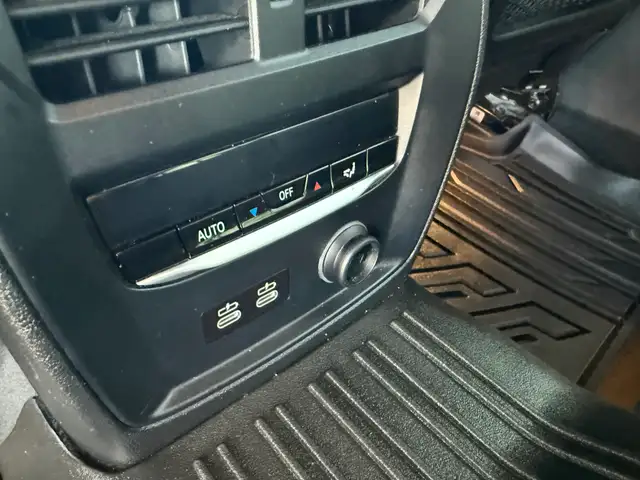 2020 BMW 3 Series 330i xDrive - Photo 16