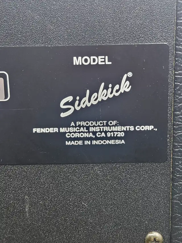 Squier Sidekick Guitar Amp - 28W (18957-1) - Photo 7