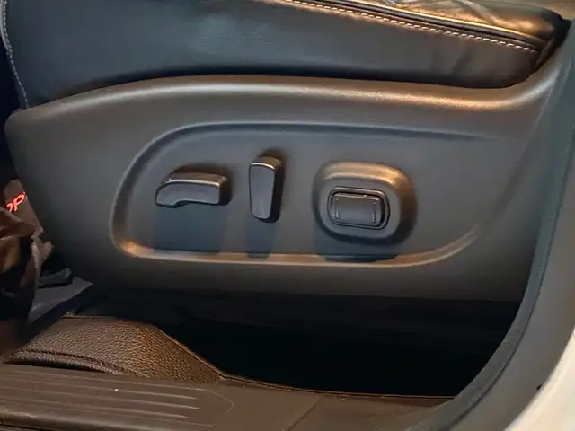 2020 Nissan Murano Platinum - 1 Owner, No Accidents, Calgary Dri - Photo 10