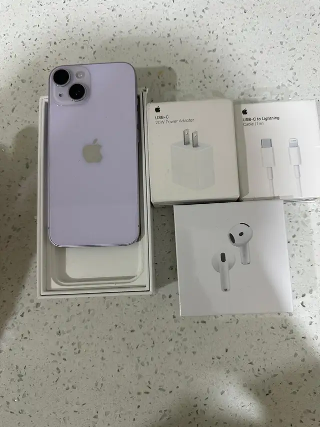 iPhone 14 256gb Airpods/Adapter/Delivery