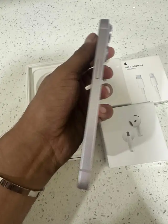 iPhone 14 256gb Airpods/Adapter/Delivery - Photo 6
