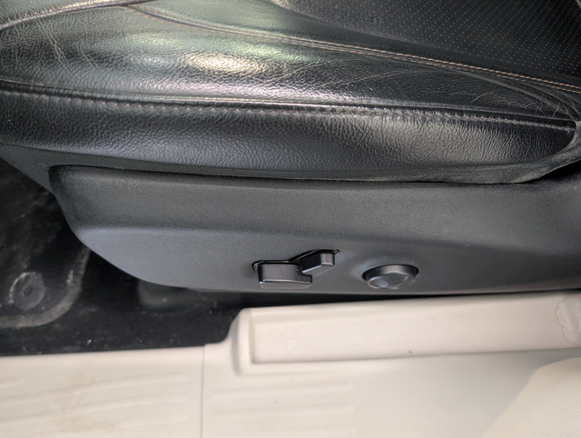 2018 Chrysler Pacifica Touring-L - Photo 13