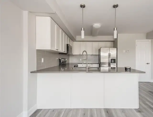 2Bed 2Bath Townhome for Rent May 31 - Photo 2