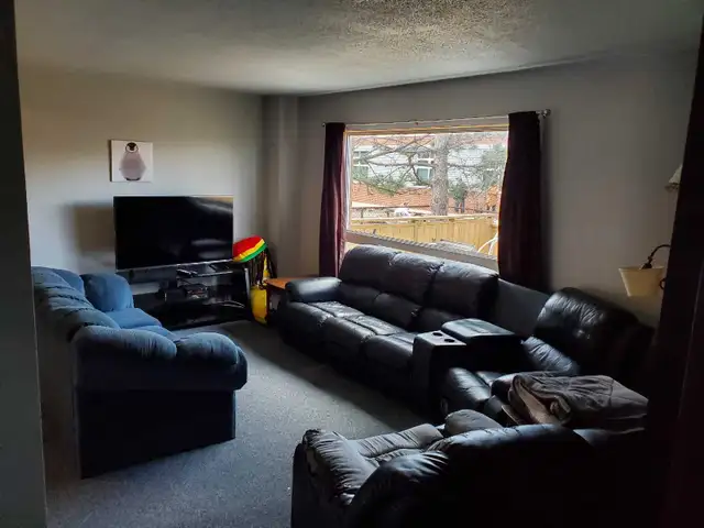 Room for Rent - Photo 3