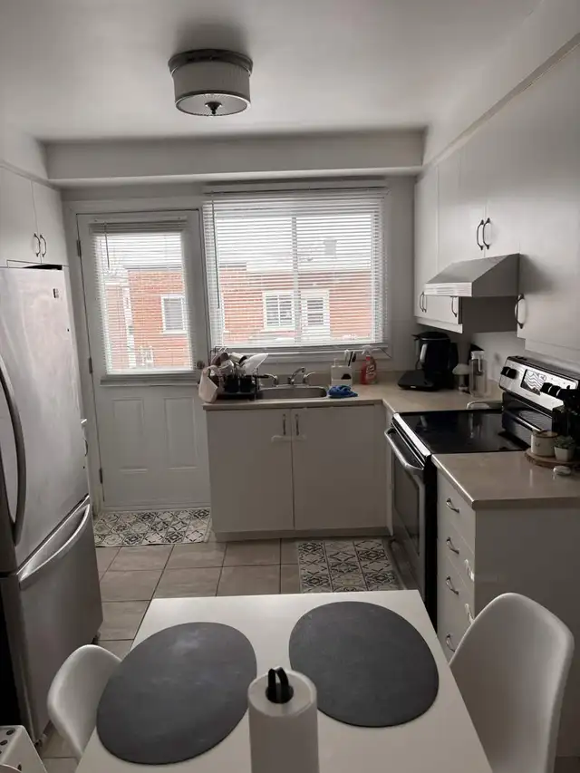 LASALLE - 4 1/2 À LOUER - Photo 2