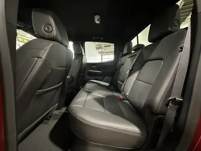 2026 GMC Canyon Elevation - Photo 13