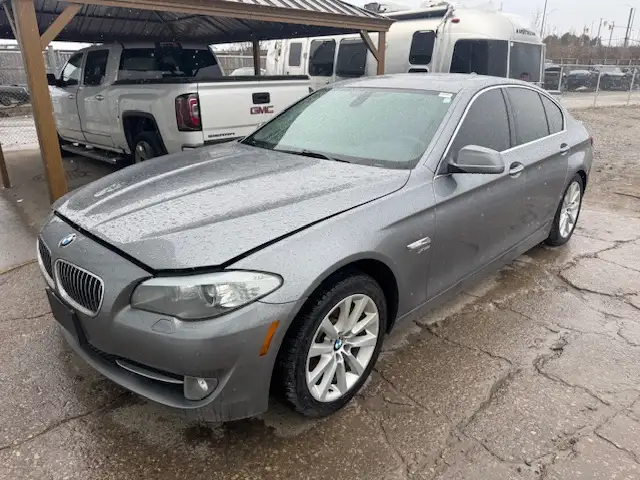 2012 BMW 5 Series 528i xDrive, Just in for sale at Pic N Save!!