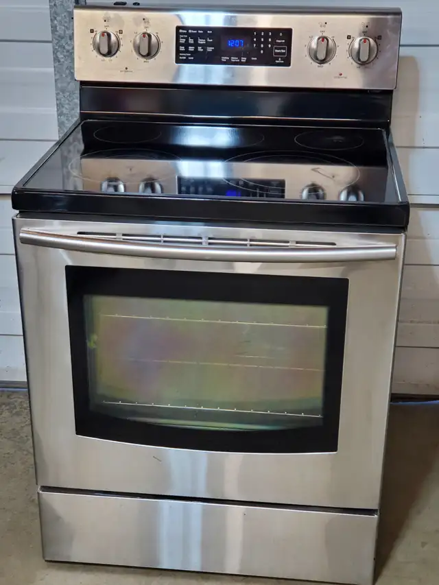 Samsung smooth top stove- excellent condition, ready - - Photo 2