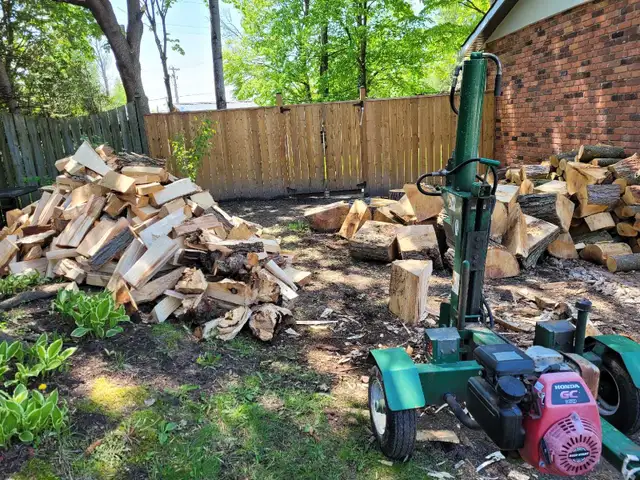 Log Splitting Services - Photo 3