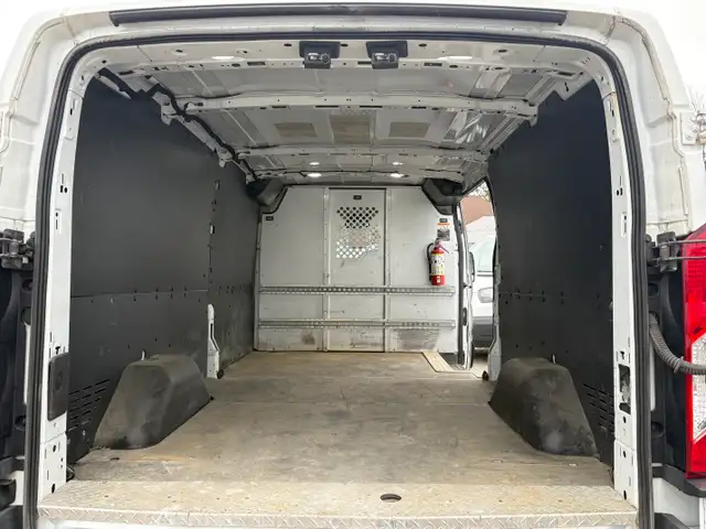 2019 Ford Transit Cargo T-250 ALLONGÉ  EXCELLENTE MÉCANIQUE  C - Photo 12