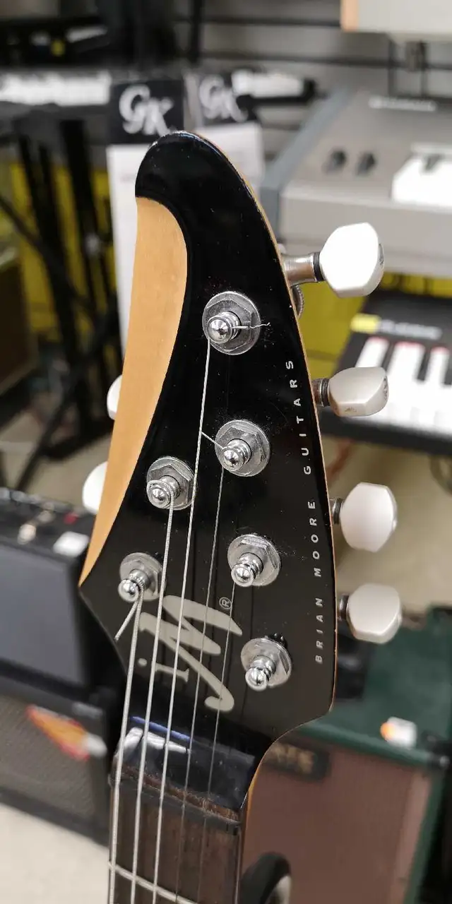 Guitare électrique MIDI - Photo 3